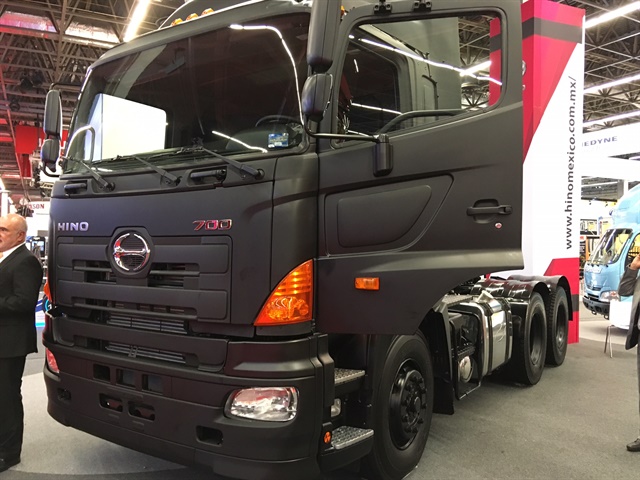 This Class 8 tandem axle tractor from Hino is available mostly in ...